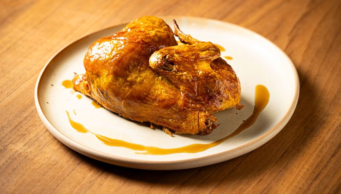 Ceia de Natal fora do salão: restaurantes levam a experiência da mesa para a sua casa