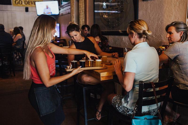 Pequenos empreendedores esperam aumento de custos com fim da escala 6×1  